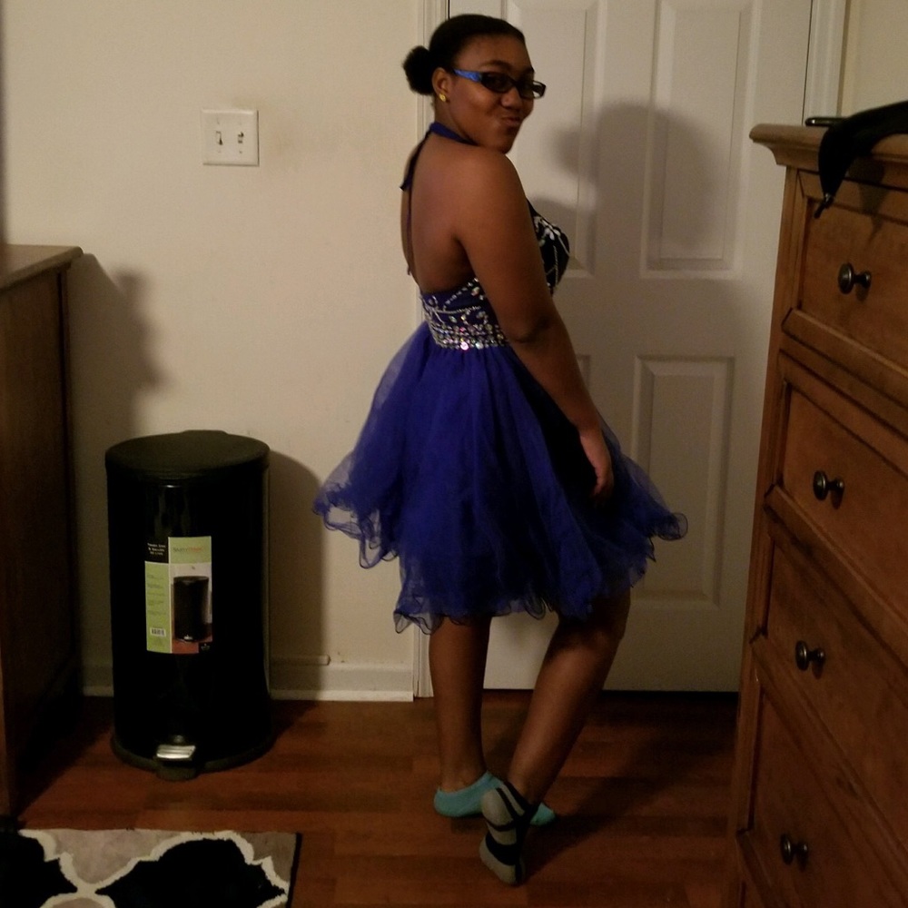 I wore it for prom and don’t need it anymore more